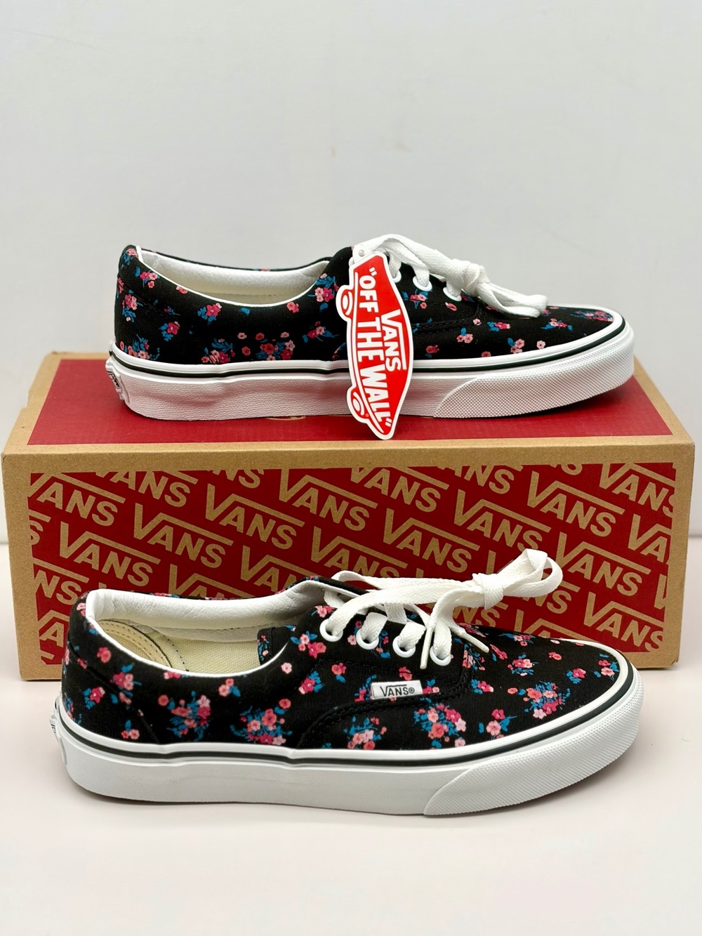 Vans Floral Low-Top Sneakers - Black with Pink & Blue Flowers